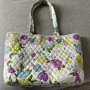 Vera Bradley tote